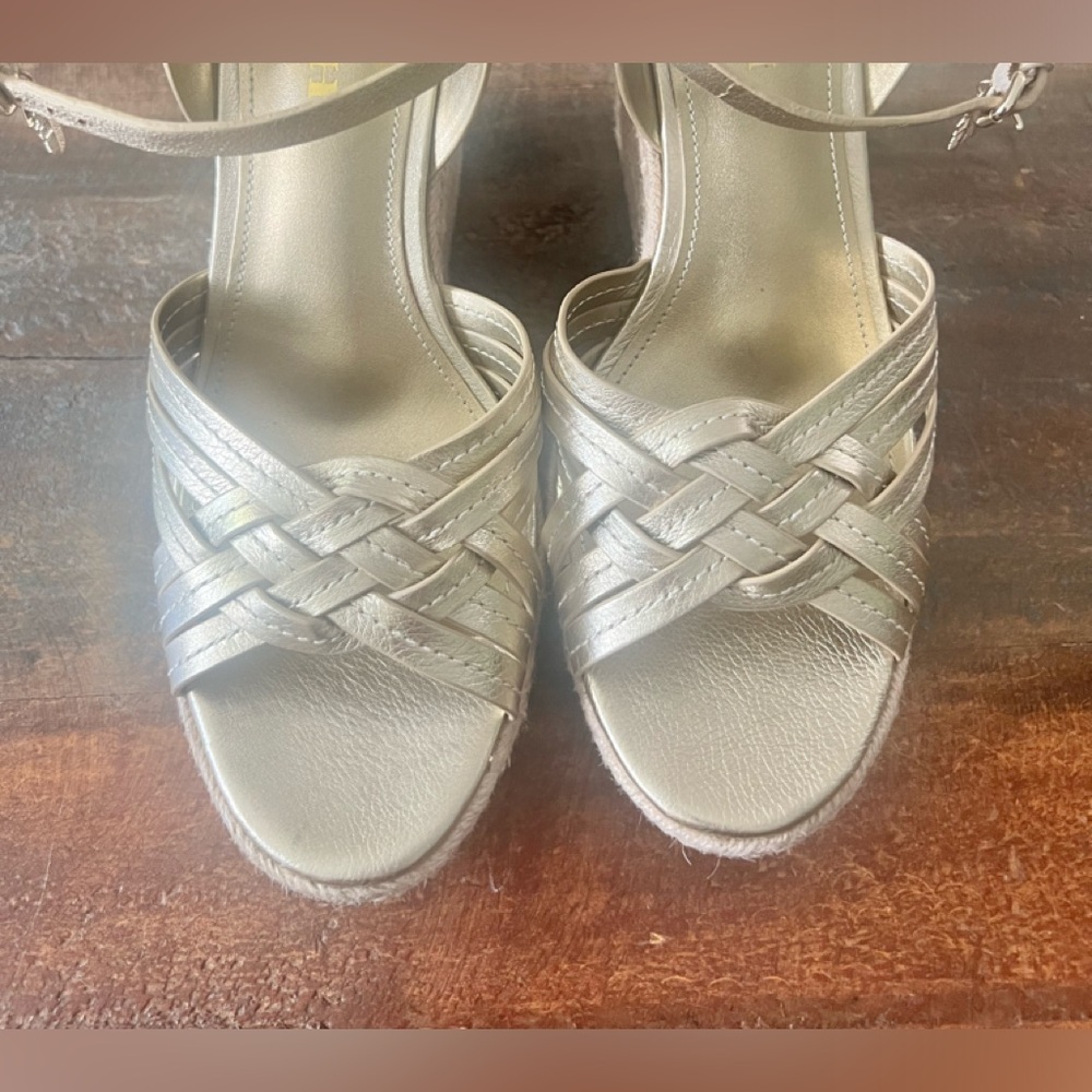 COACH Dottie Wedge Size 9